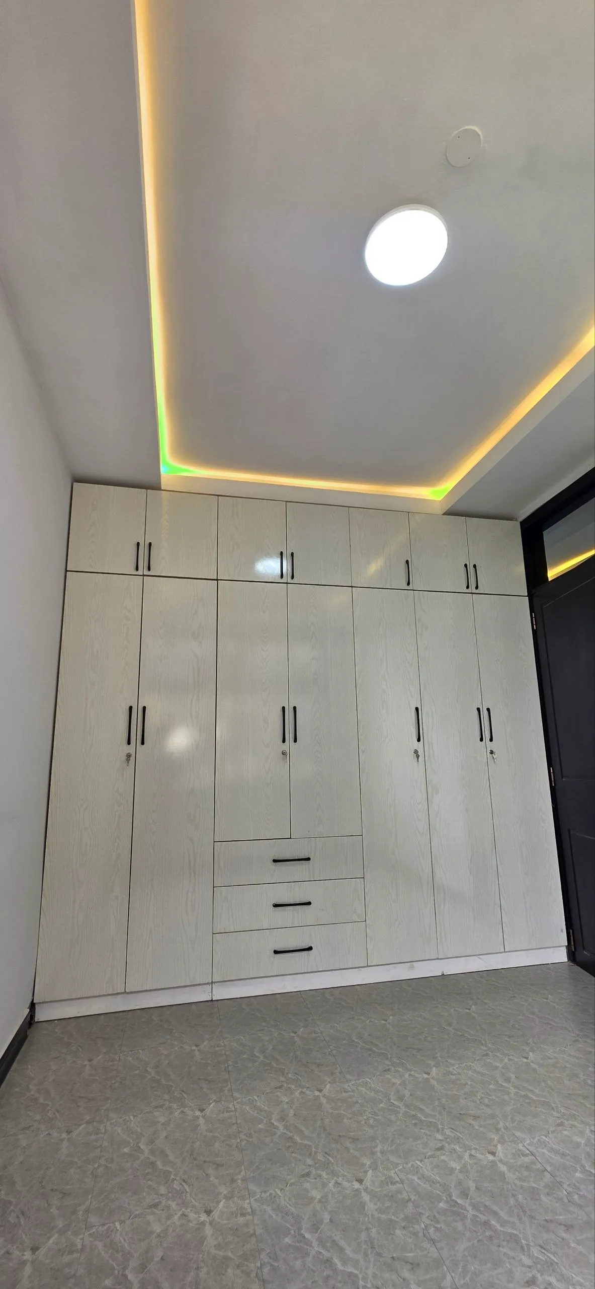 3 Bedroom 105 sqm 6th Floor Apartment – photo 7