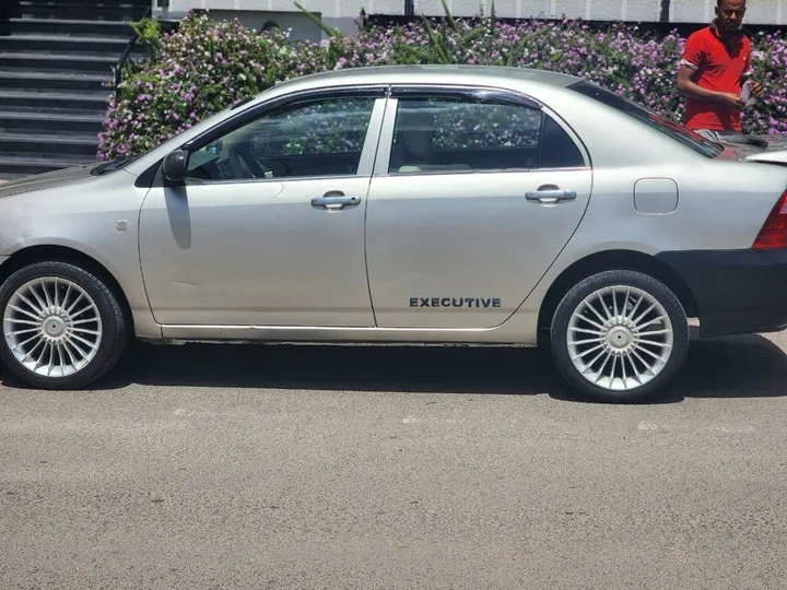 Toyota Corolla 2006 Automatic – photo 3