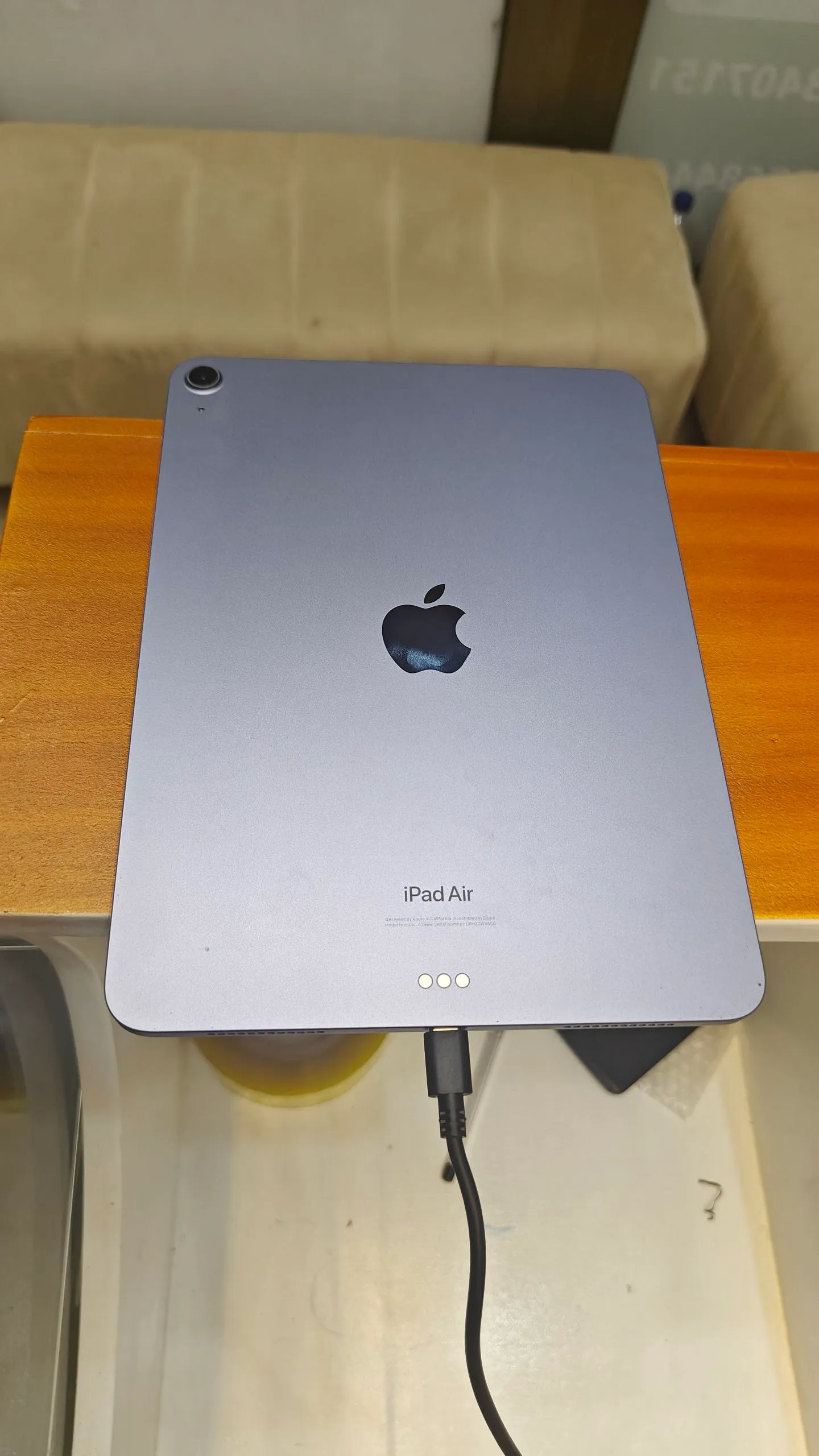 Apple iPad Air 5th Generation 64GB – photo 5