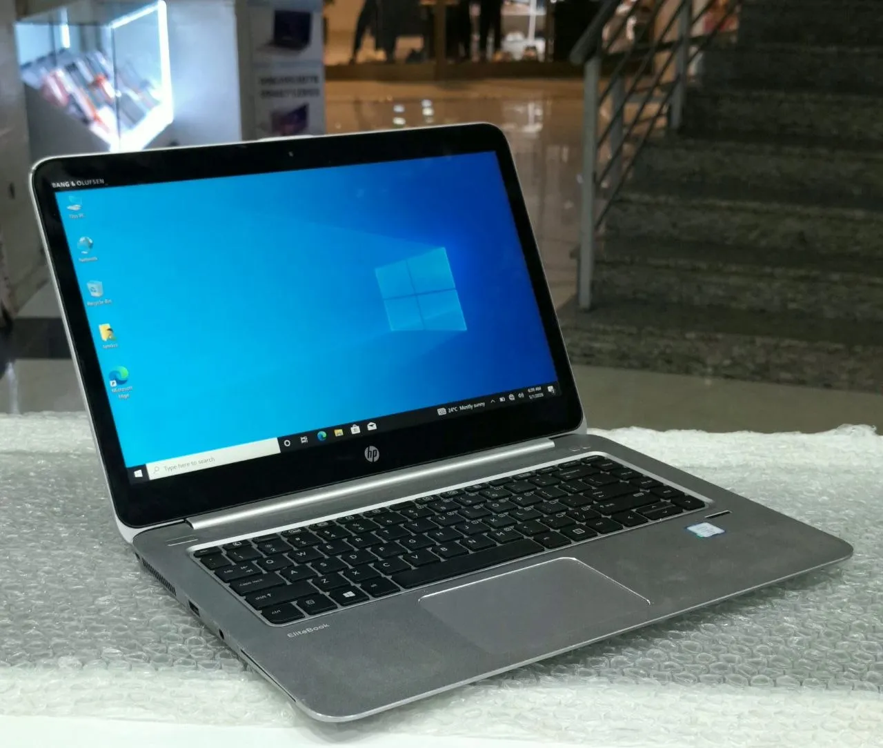 HP EliteBook 1040 G3 16GB 256GB Touchscreen – photo 3