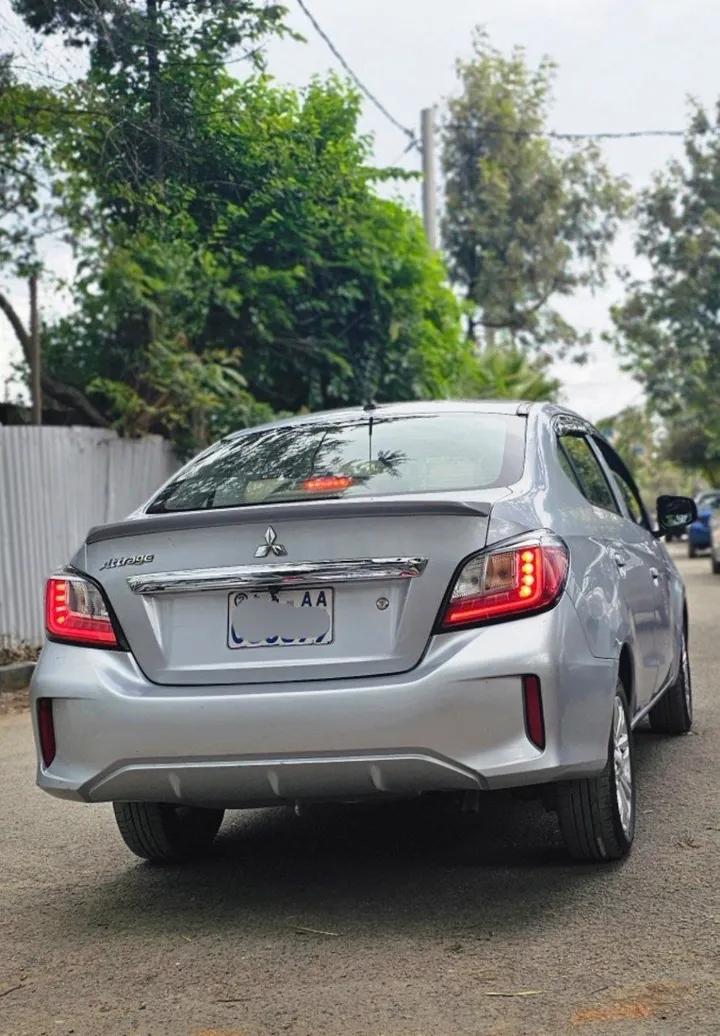 Mitsubishi Attrage 2021 Automatic – photo 6