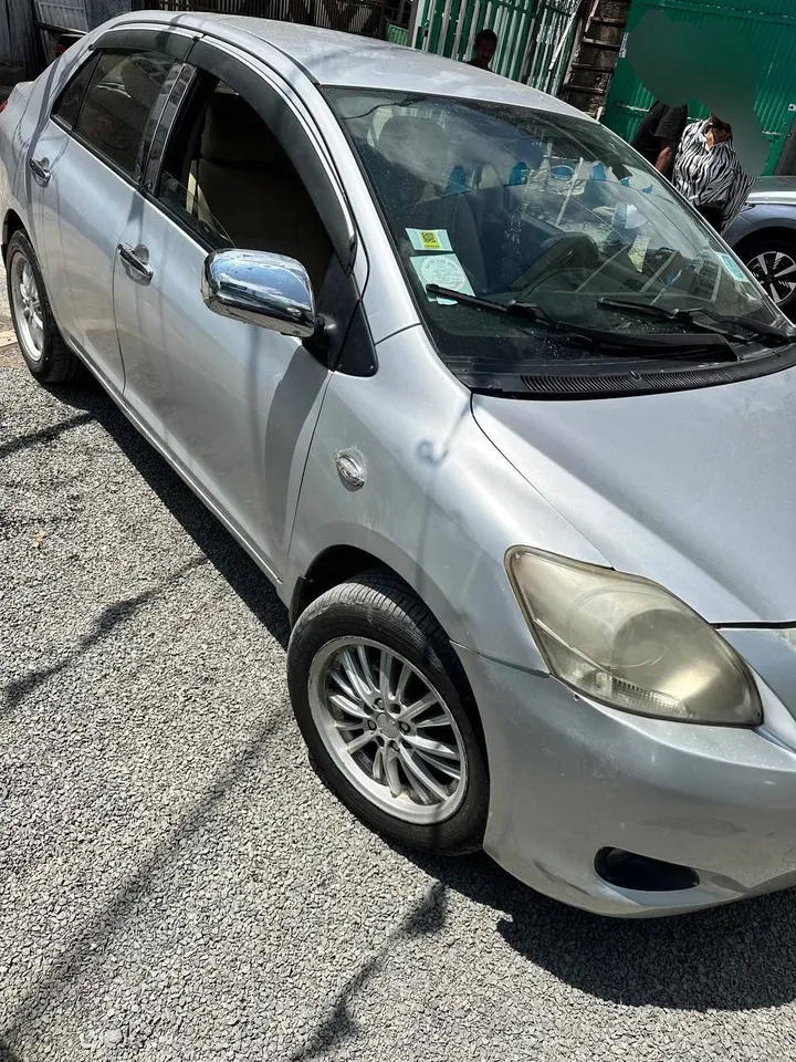 Toyota Yaris Belta 2006 Automatic – photo 8