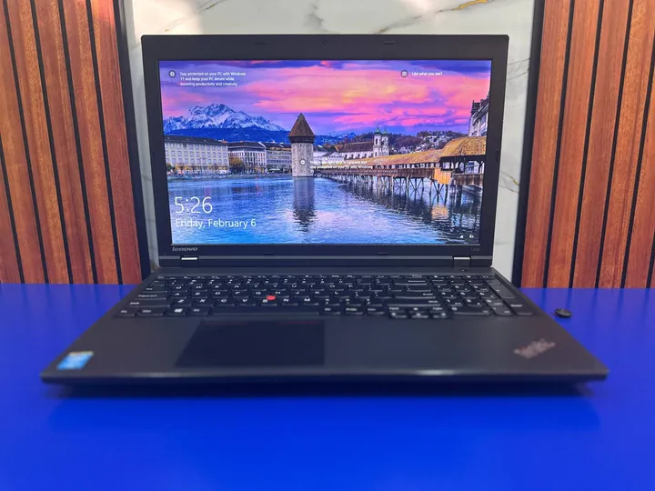 Lenovo ThinkPad i5 8GB 1TB Laptop – photo 7