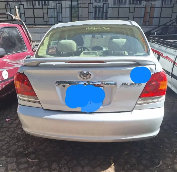 Toyota Platz 2000 Automatic Full Option – photo 3