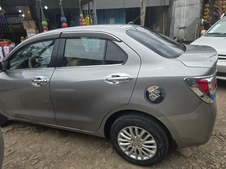 Suzuki Dzire 2022 Automatic – photo 4