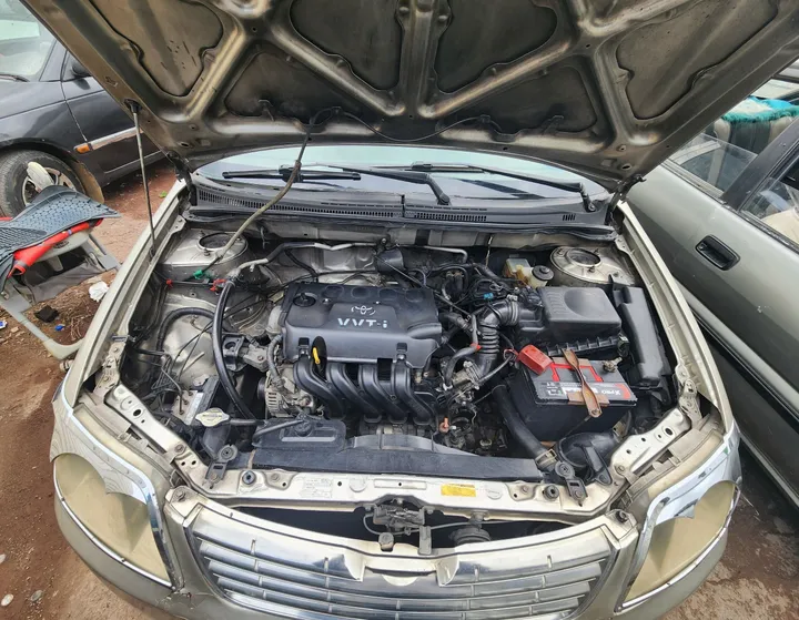 Toyota Corolla 2005 Automatic – photo 6