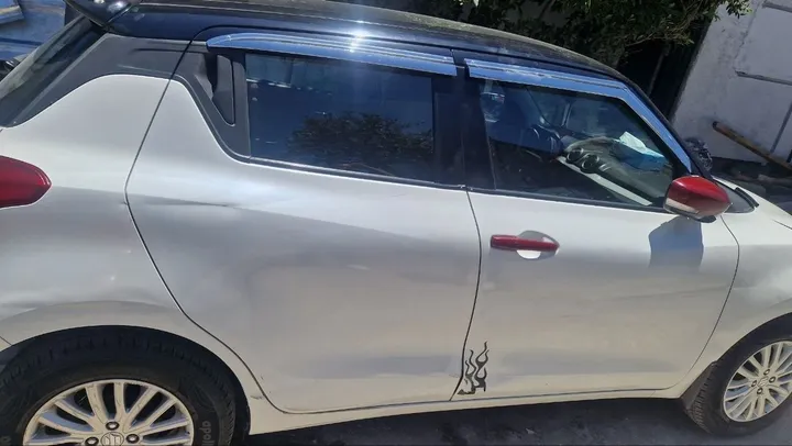 Suzuki Swift 2022 Automatic – photo 5