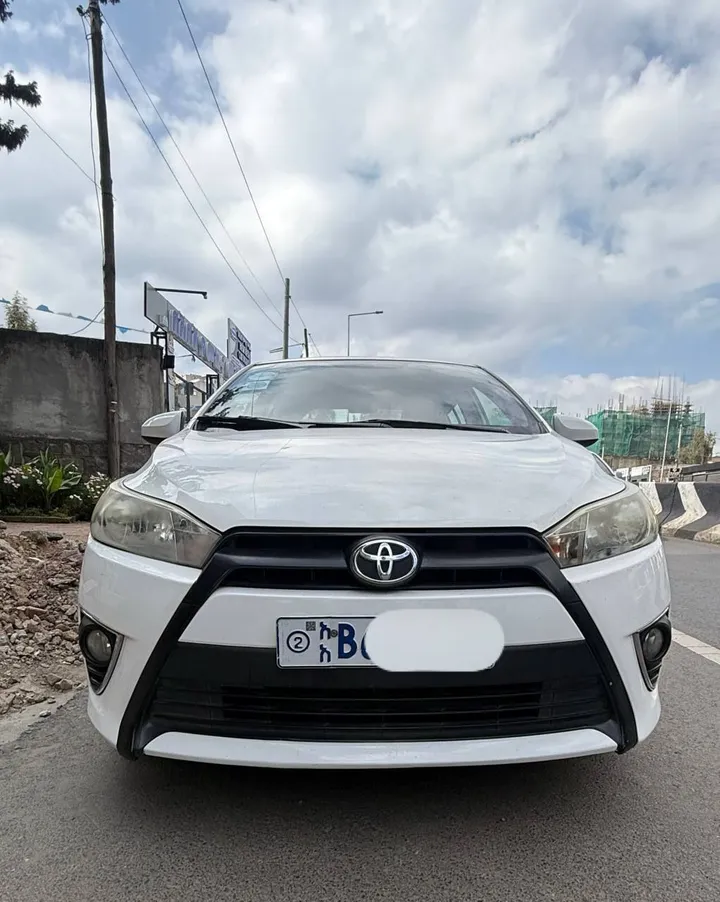 Toyota Yaris Compact 2018 Automatic – photo 5