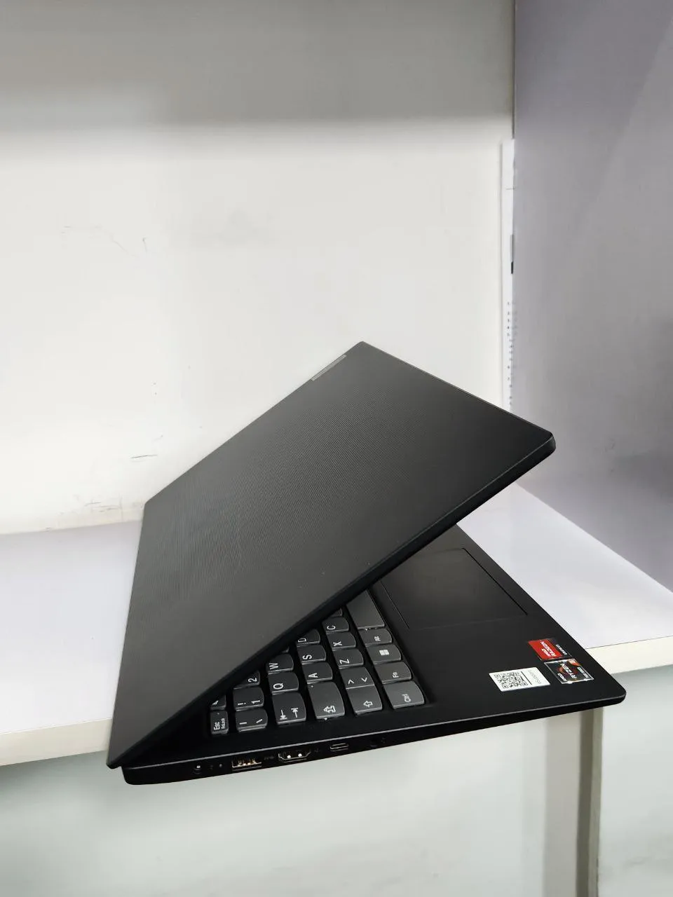 Lenovo Ideapad V15 Ryzen 3 8GB 256GB – photo 4