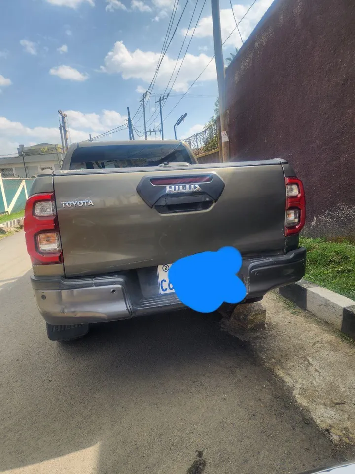 Toyota Invincible Double Cab 2021 – photo 6