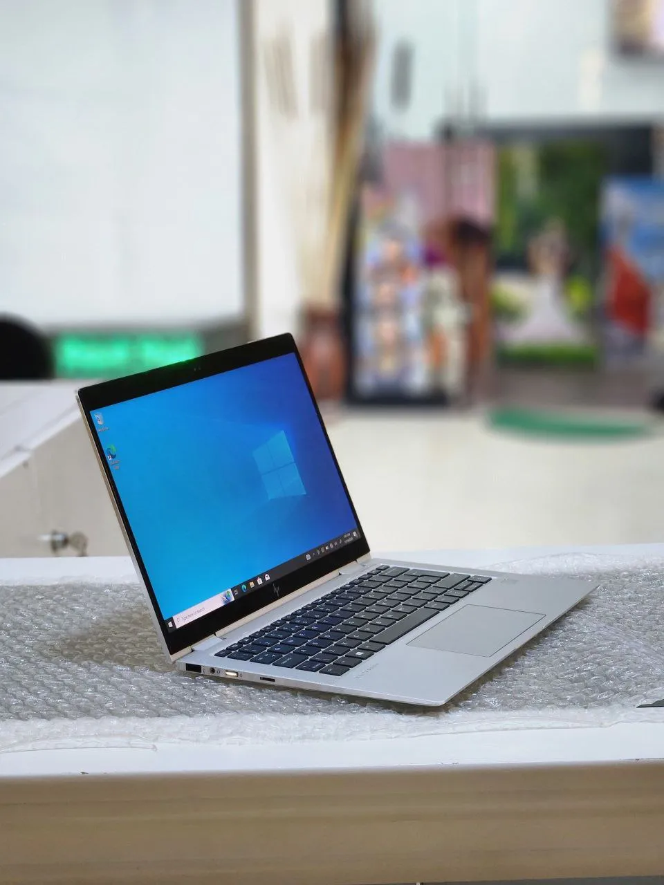 HP EliteBook x360 1030 G3 Laptop – photo 3
