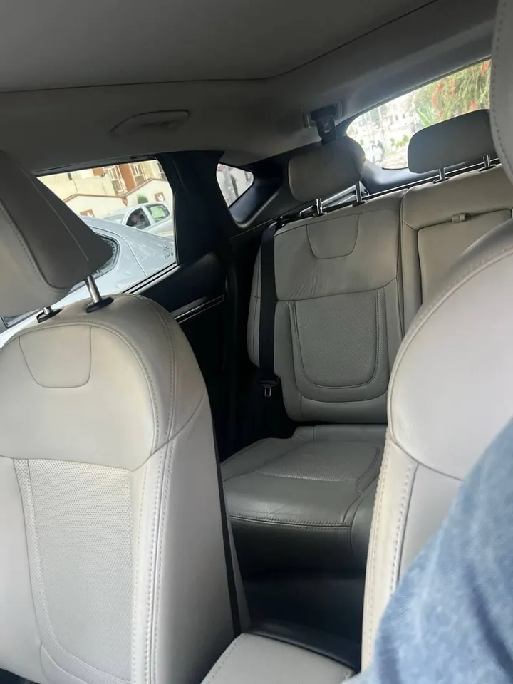Hyundai Tucson 2022 Automatic – photo 4
