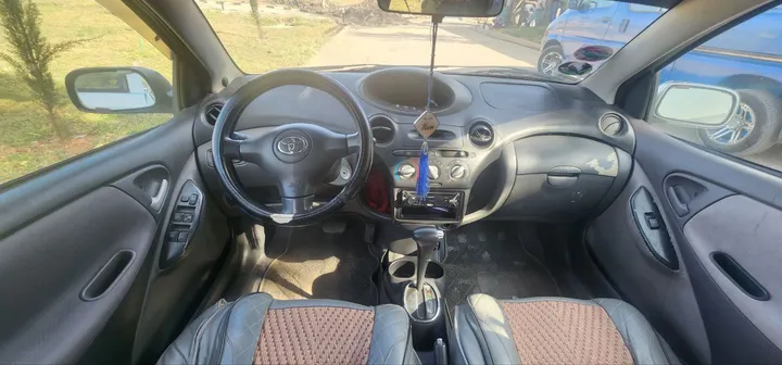 Toyota Vitz 2004 Automatic – photo 5