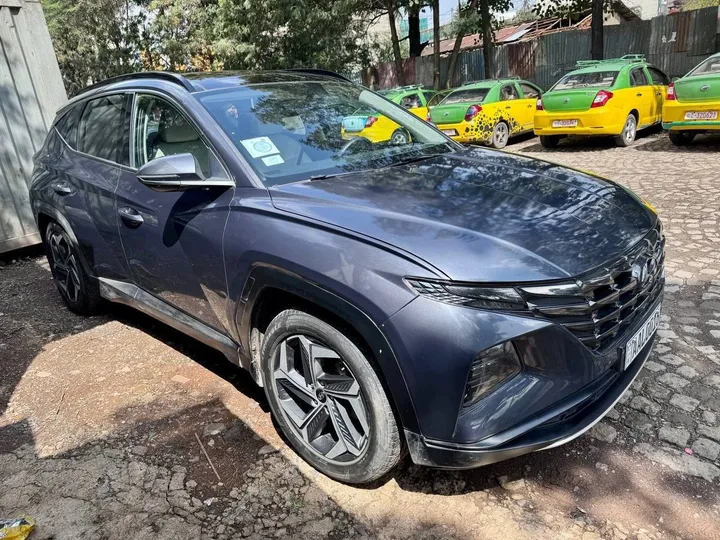 Hyundai Tucson 2022 Automatic – photo 3