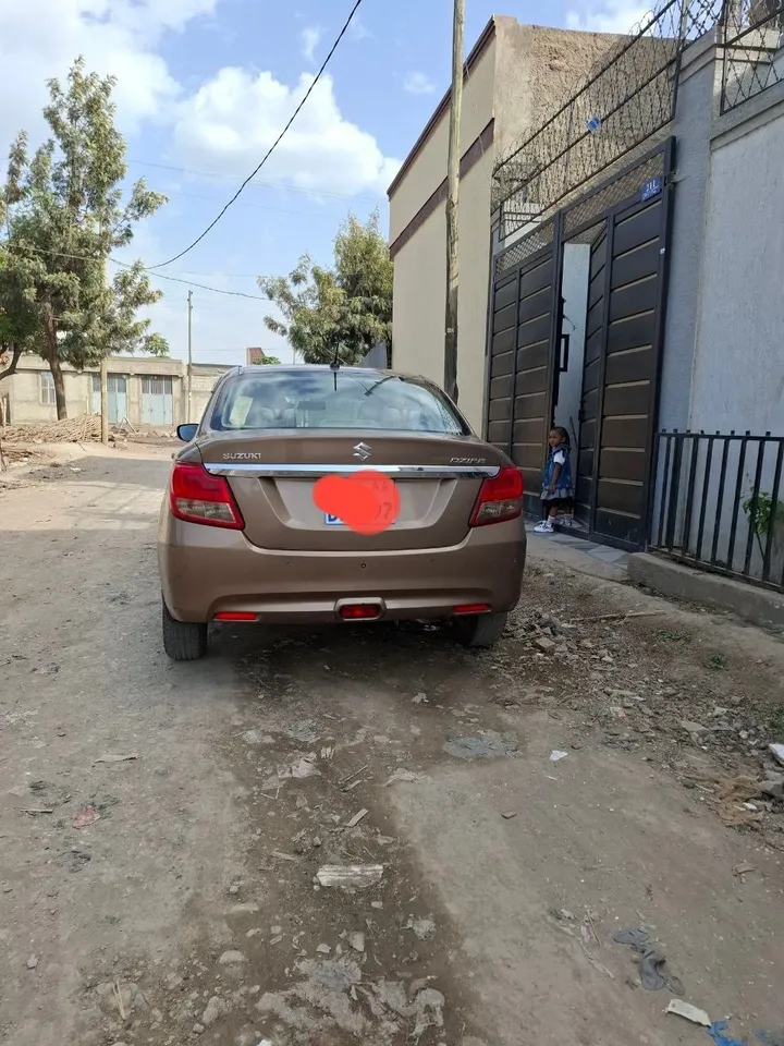 Suzuki Dzire 2020 Automatic – photo 3
