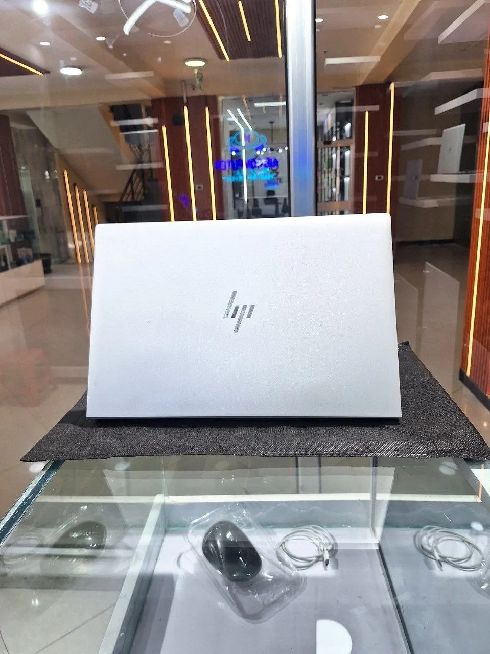 HP EliteBook 840 G7 i5 Laptop – photo 4