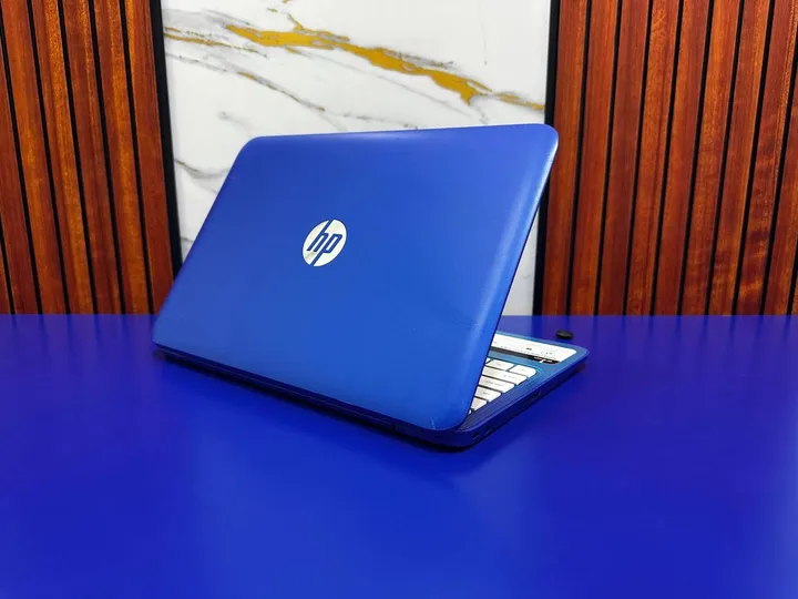 HP Stream 11.6 Inch Celeron Laptop – photo 3