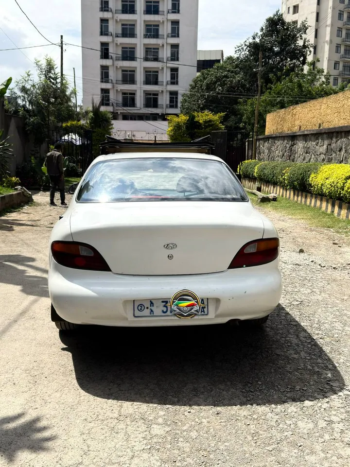 Hyundai Elantra 1998 Manual – photo 5