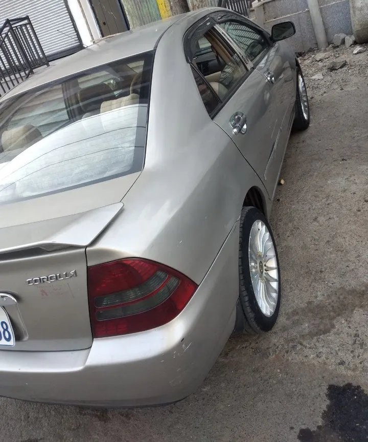 Toyota Corolla 2003 Automatic – photo 4