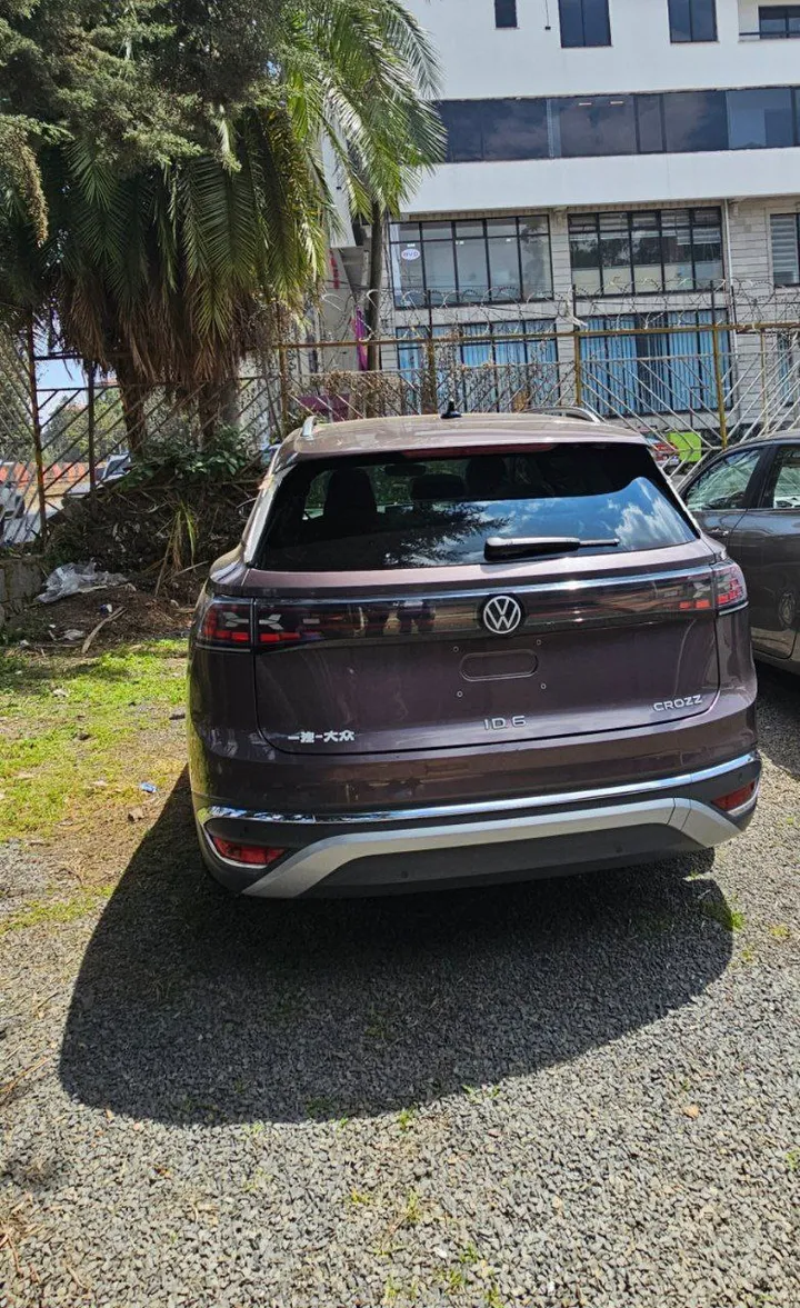 2023 Volkswagen ID.6 Crozz Pro – photo 6