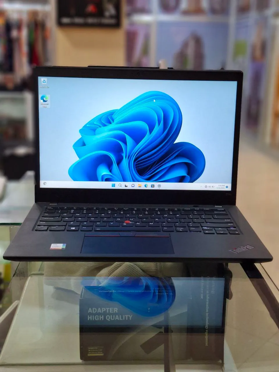 Lenovo ThinkPad T14s i7 Touchscreen – photo 3