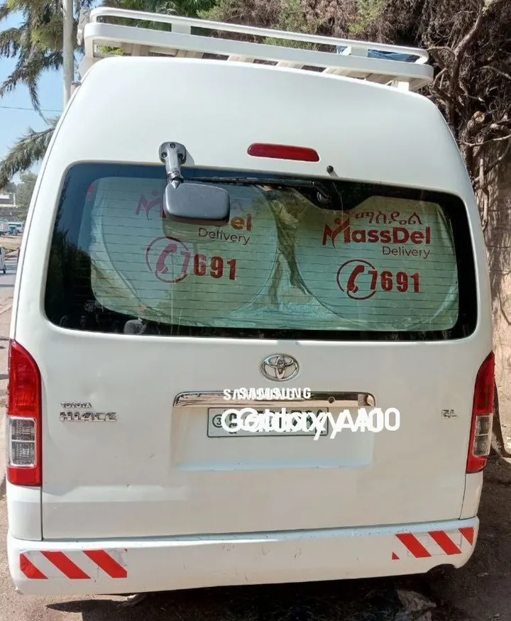 Toyota Hiace ABADULA 2018 Manual – photo 4