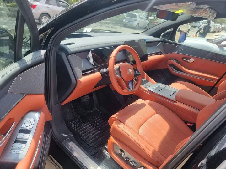 BYD Tang-L Exclusive 2025 – photo 7