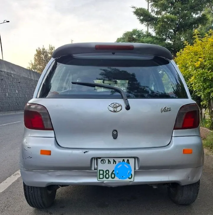 Toyota Vitz Automatic 2001 – photo 7
