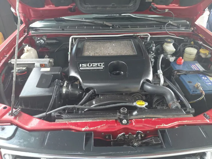 Isuzu X-Cab 2007 Automatic 4WD – photo 6