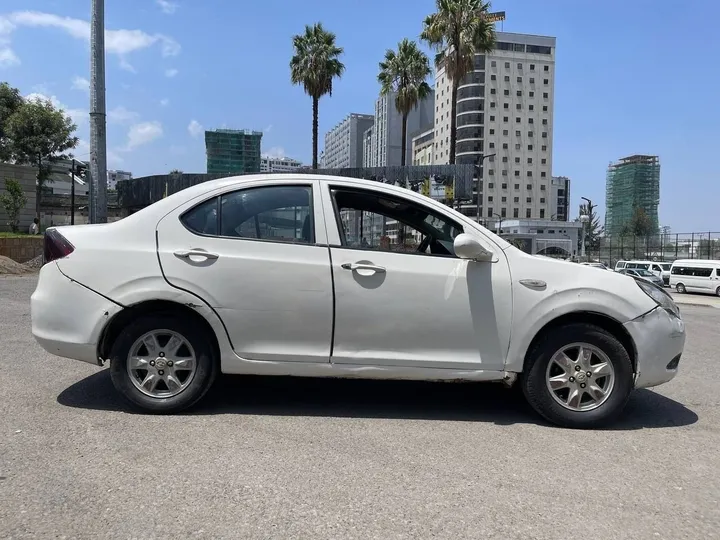JAC Veloce J3 2010 Manual – photo 4