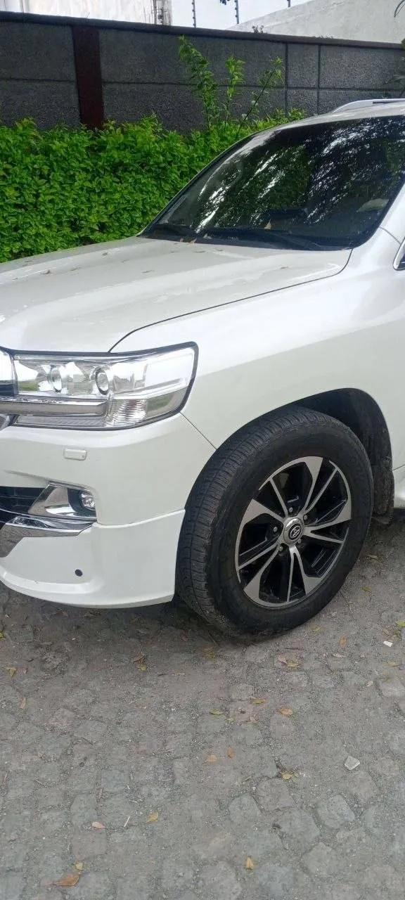 Toyota Land Cruiser V8 2014 – photo 6