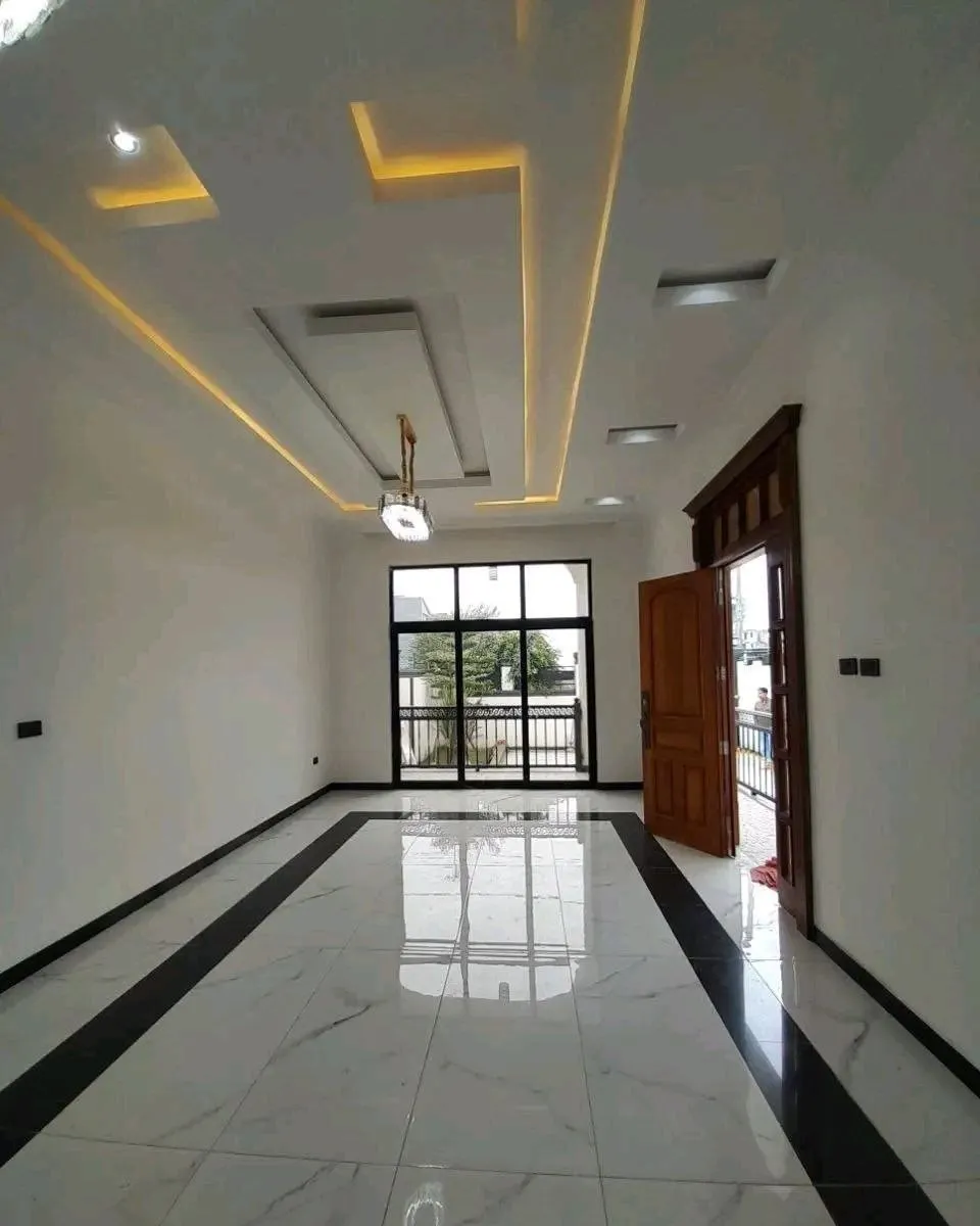 Luxury Villa House in Ayat – photo 3