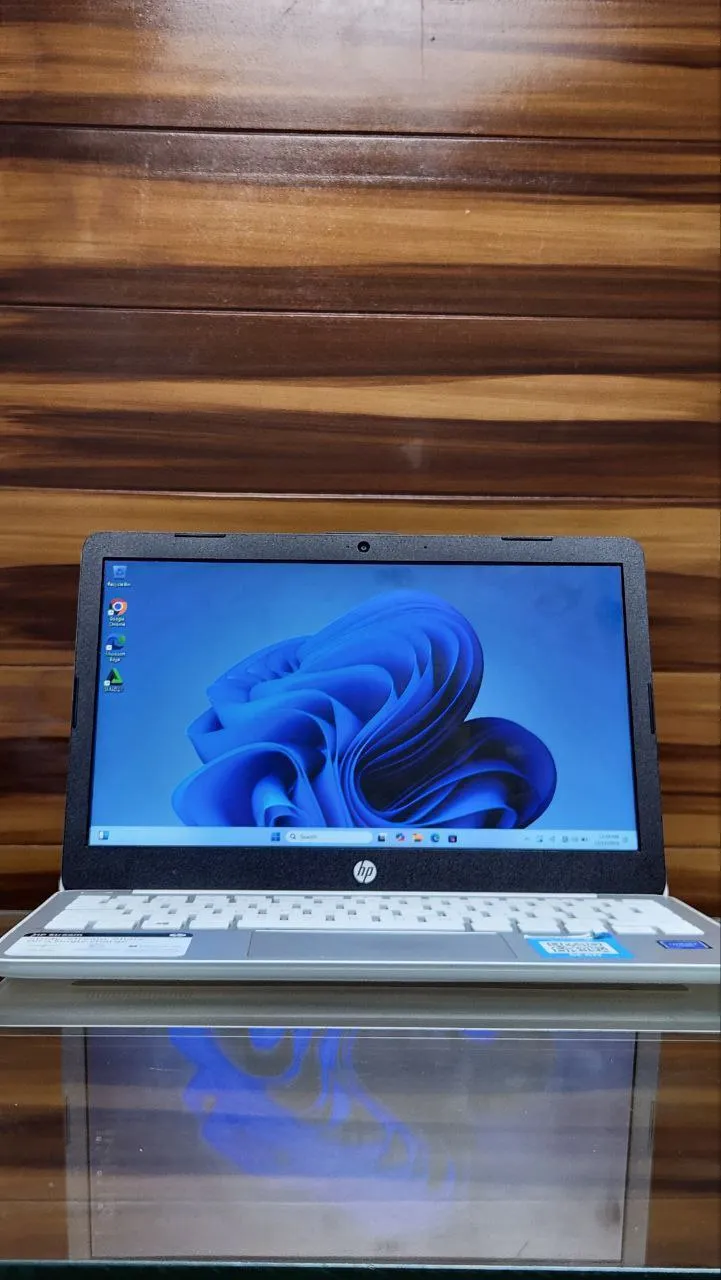 Brand New HP Notebook 13 Inch – photo 5