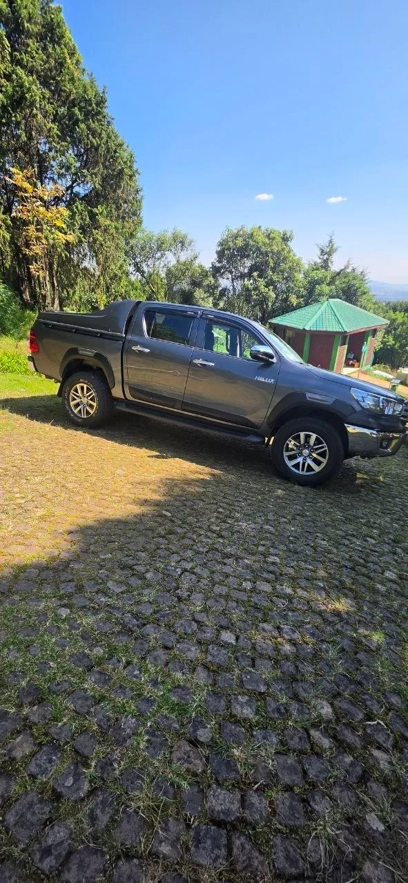 Toyota Hilux Double Cab 2018 – photo 3