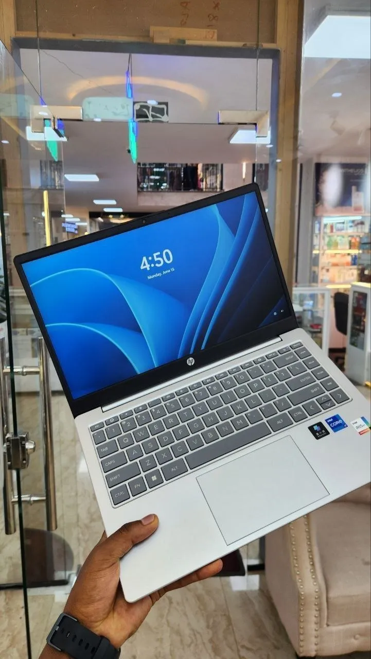 HP Notebook 14 i7 12th Gen – photo 4