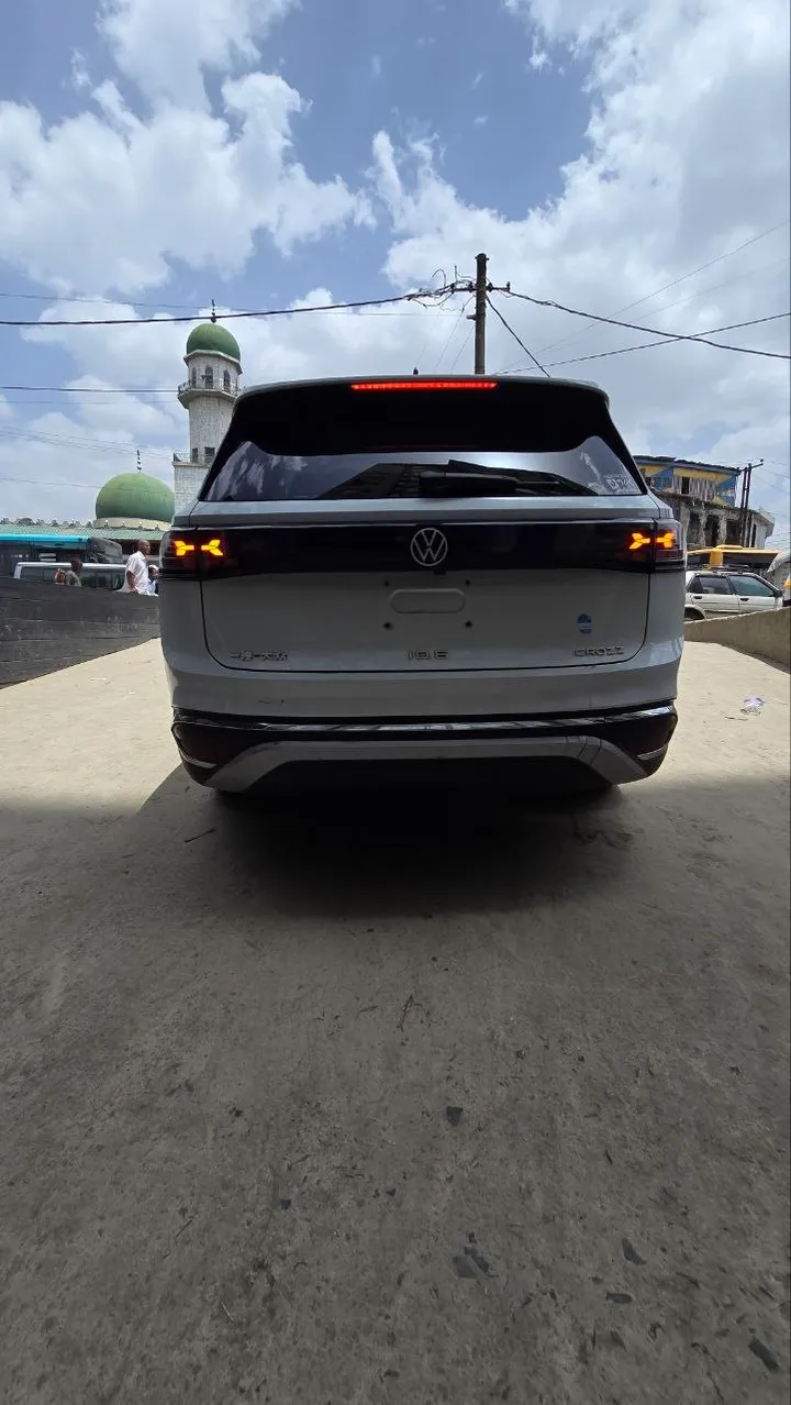 Volkswagen ID.6 Pro 2023 Full Option – photo 6