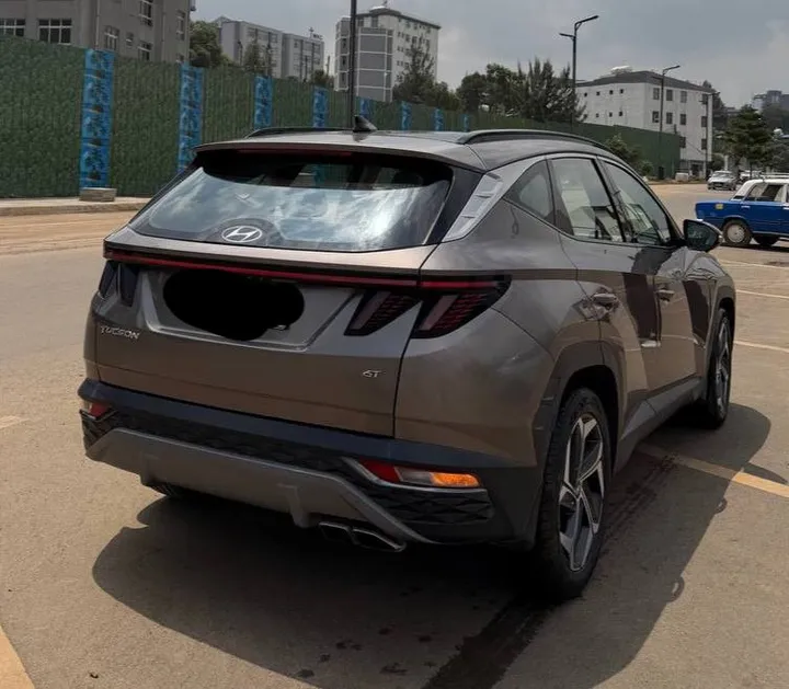 Hyundai Tucson 2021 SUV – photo 4