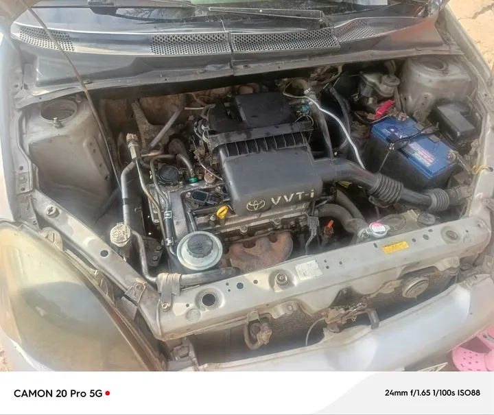 Toyota Vitz 2002 Automatic – photo 3