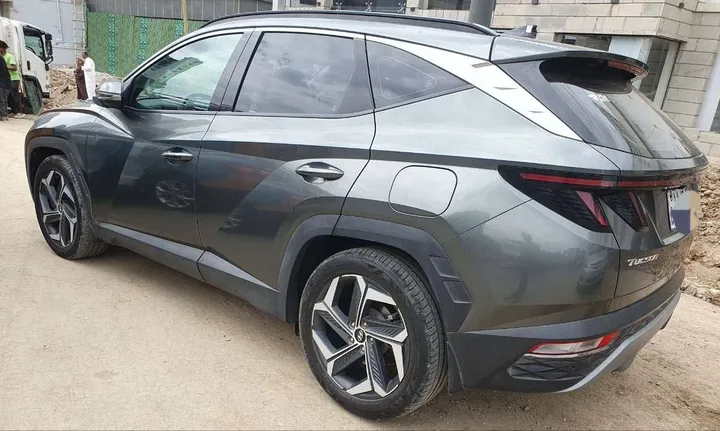Hyundai Tucson 2022 Automatic – photo 4