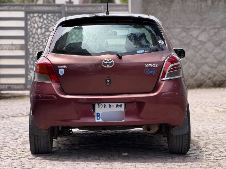 Toyota Yaris 2010 Automatic – photo 7