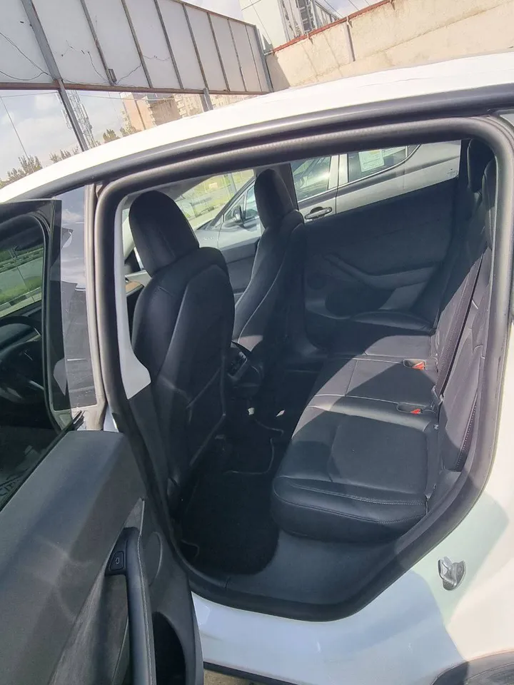 Tesla Model Y 2023 Long Range – photo 4