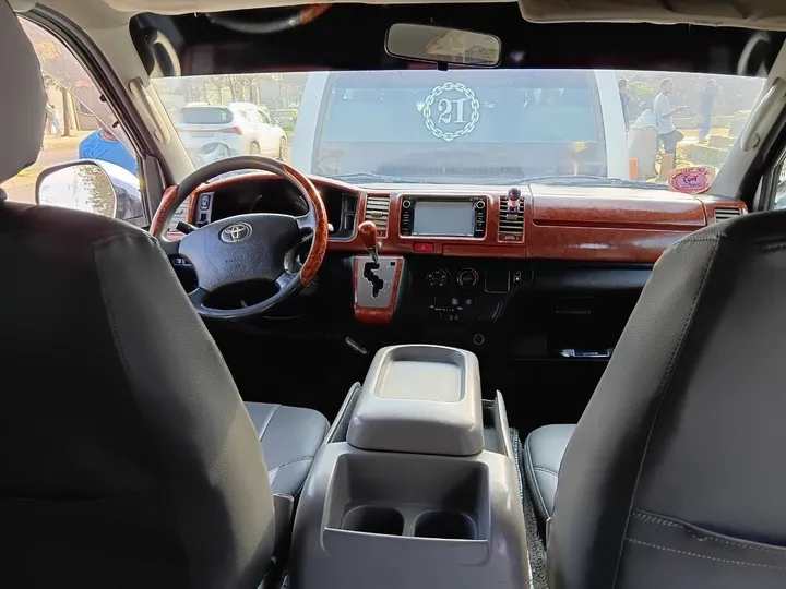 Toyota Abadula 2007 Automatic – photo 4