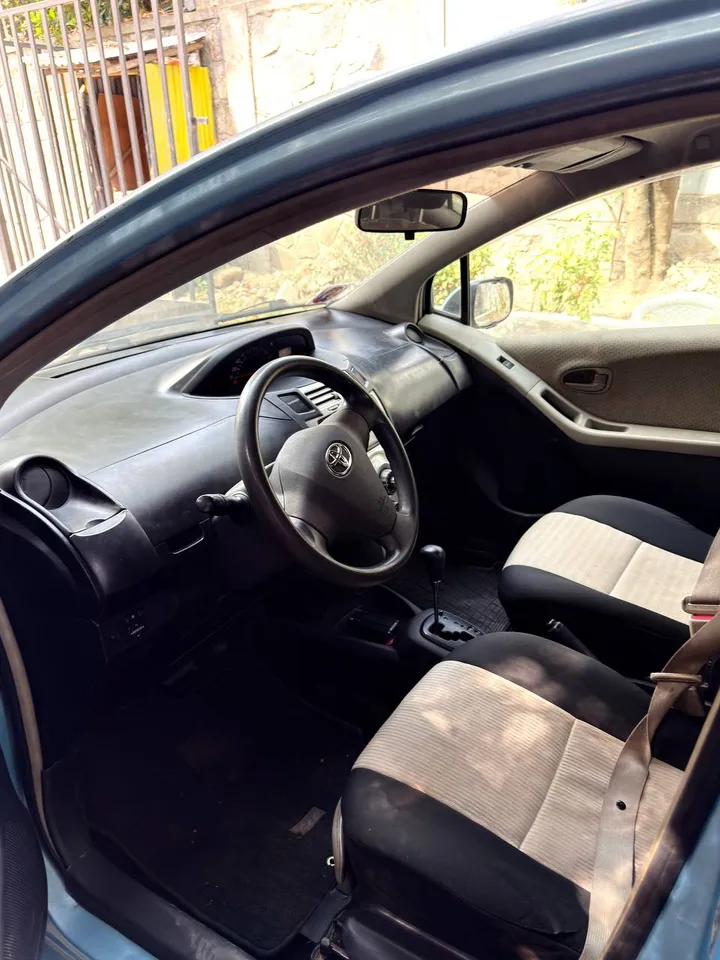 Toyota Yaris Compact 2007 Automatic – photo 8
