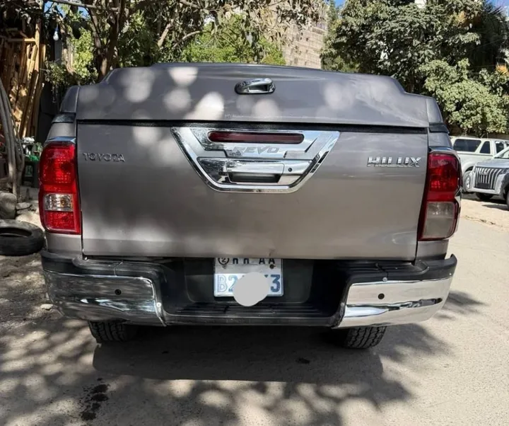 Toyota Hilux King Cab Diesel 2018 – photo 4