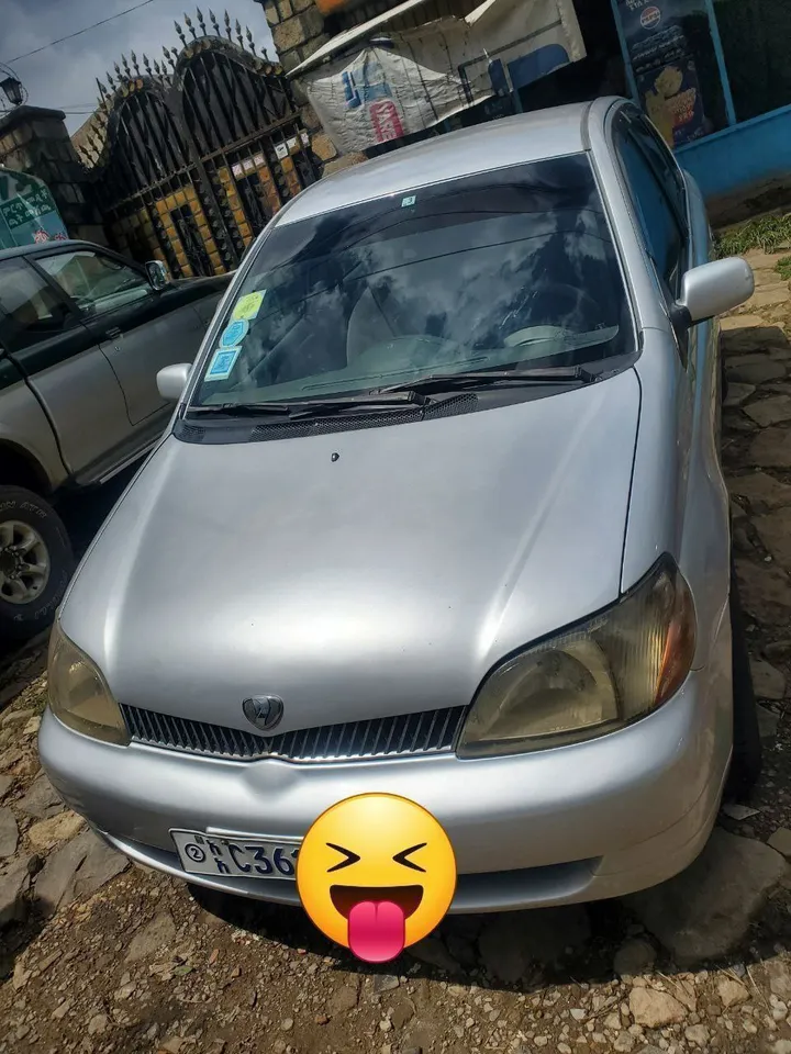 Toyota Platz 2001 Automatic – photo 4