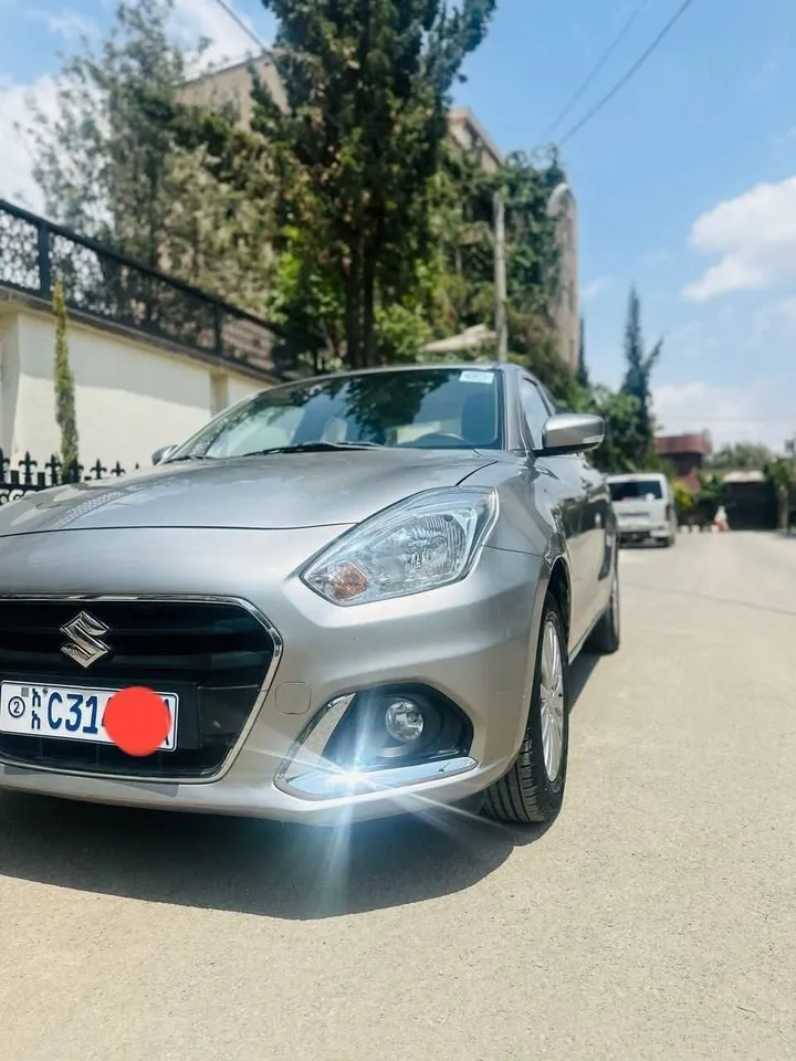 Suzuki Dzire 2022 Automatic – photo 6