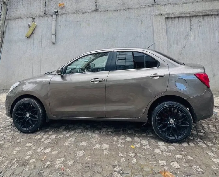 Suzuki Dzire 2021 Automatic – photo 4