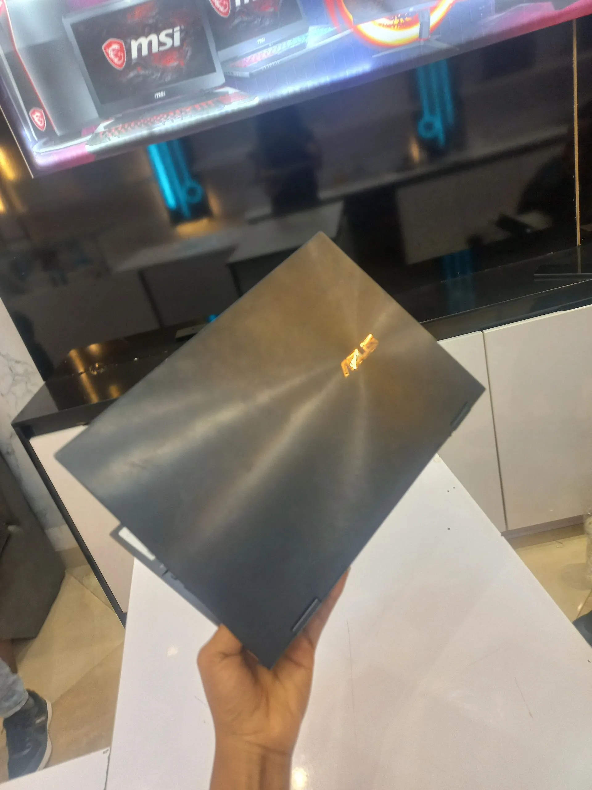 Asus Vivobook Go 14 Flip – photo 4