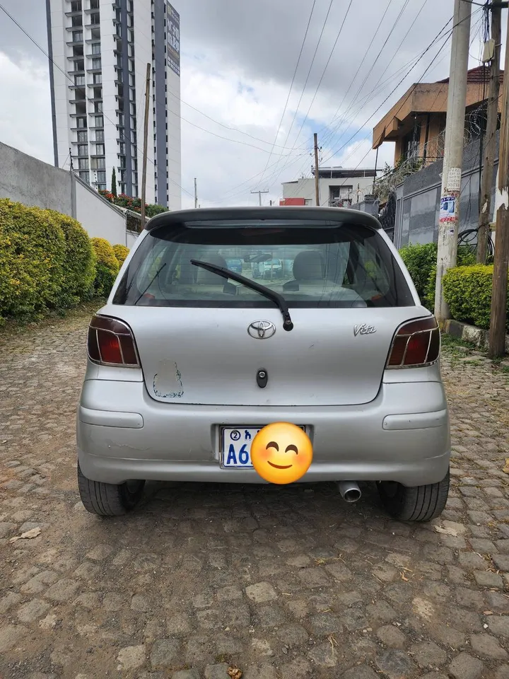 Toyota Vitz 2002 – photo 5