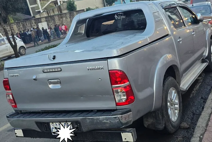 Toyota Hilux 2015 Double Cab – photo 4